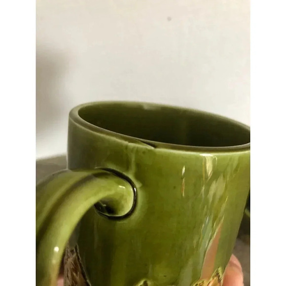 1960s Holt Howard Textured Mug  Pair - Picture 10 of 10